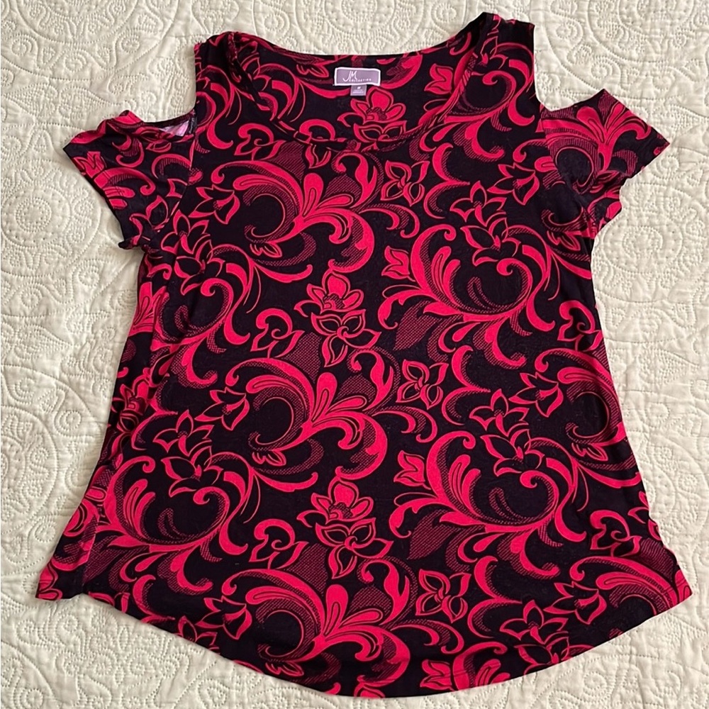 Cold shoulder style blouse